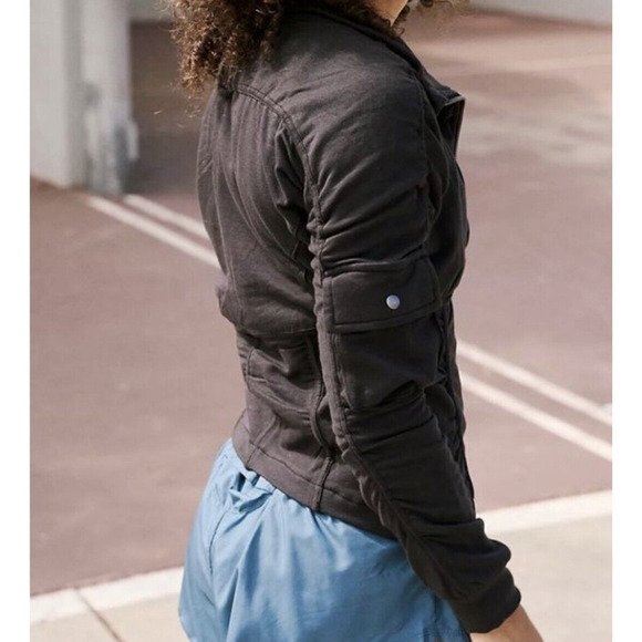 Free People Movement Women's M Foundation Jacket Zip Up Black Cotton Pocket NWT - Picture 4 of 17